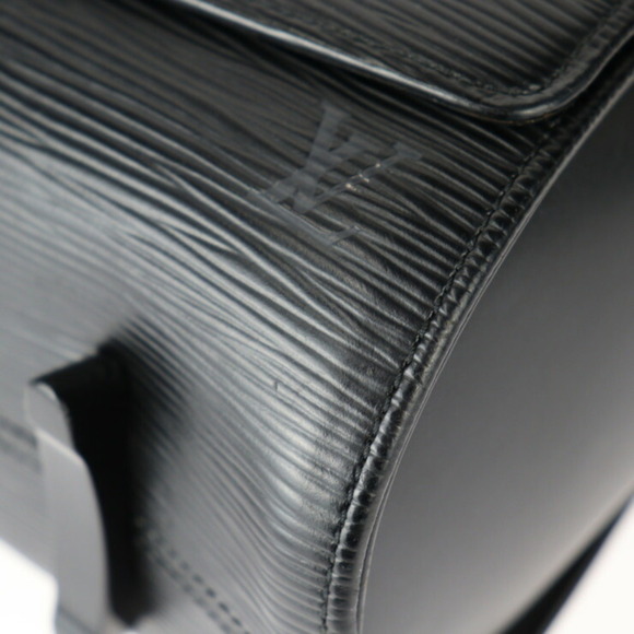 LOUIS VUITTON Black Leather Shoulder Bag - Picture 7 of 10